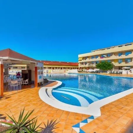 Playa Paraiso Marina Palace 1br Pool & Wifi アデヘ